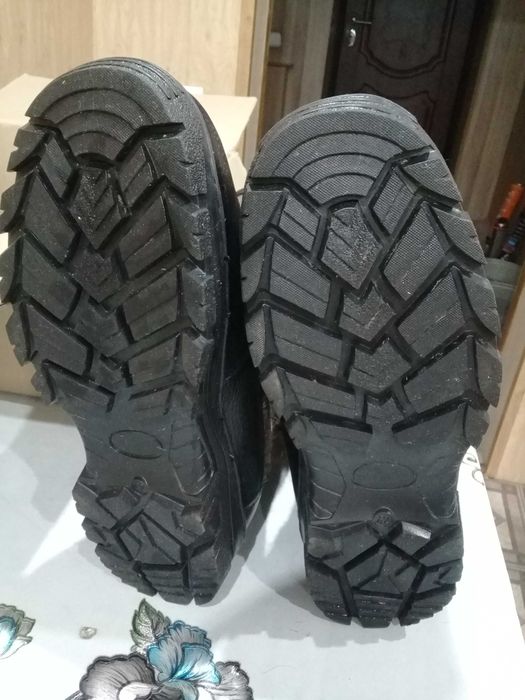 продам унты мужские