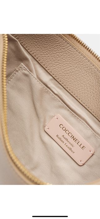 Geanta Coccinelle model Priscilla