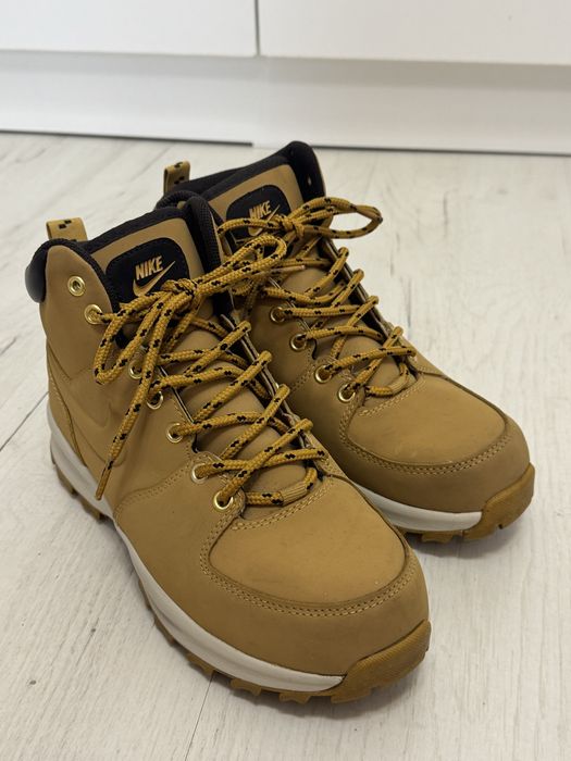 Nike MANOA leather