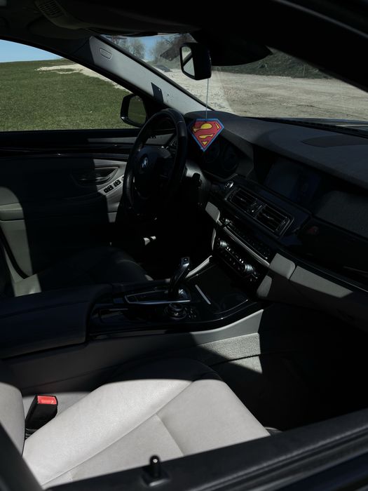 BMW F10 523i 2010