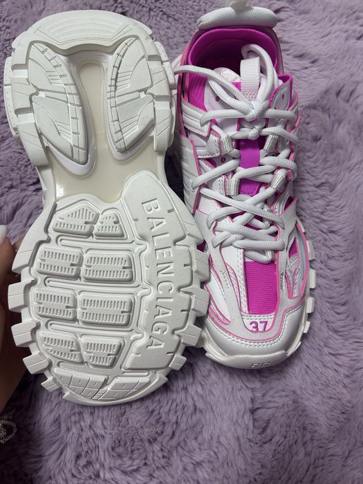Balenciaga Track