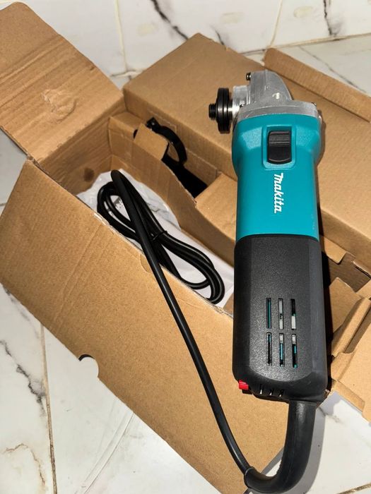 Srochne; Yengi ishlamagan, pul zaril..