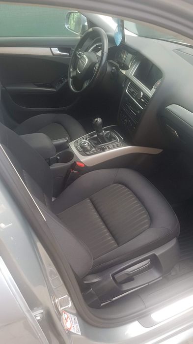 Vând Aud A4 B8 2010