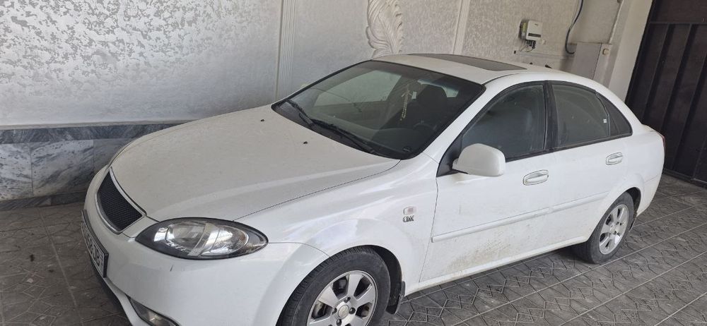 Gentra avtomat bir qul radnoy moshina