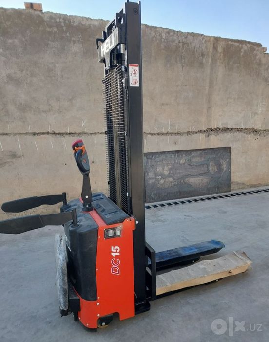 електрически штабелер подьёмник  shtablyor shtabeler Saab 1.5t 3.5m