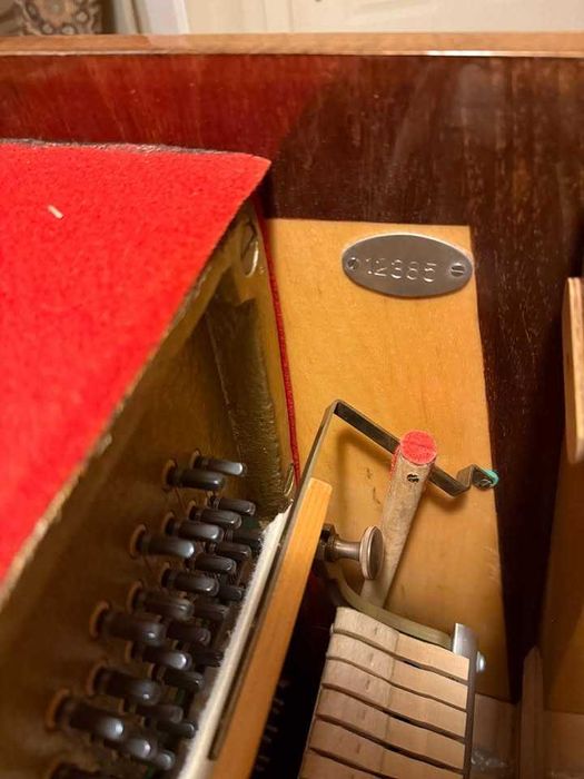 Pianina acustica Doina