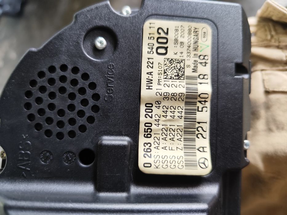 Километраж Mercedes S class W221