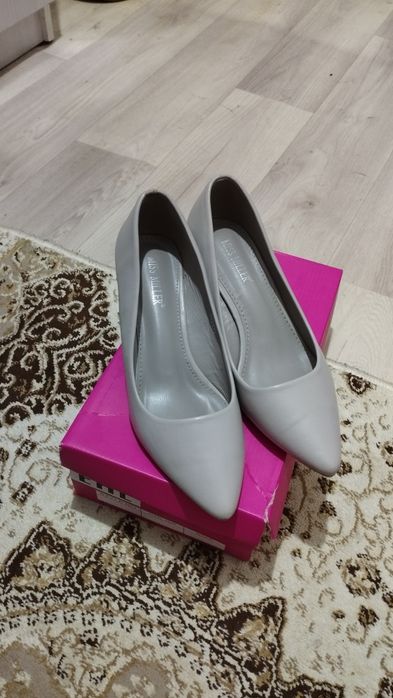 Срочно Туфли 10000т сатылады