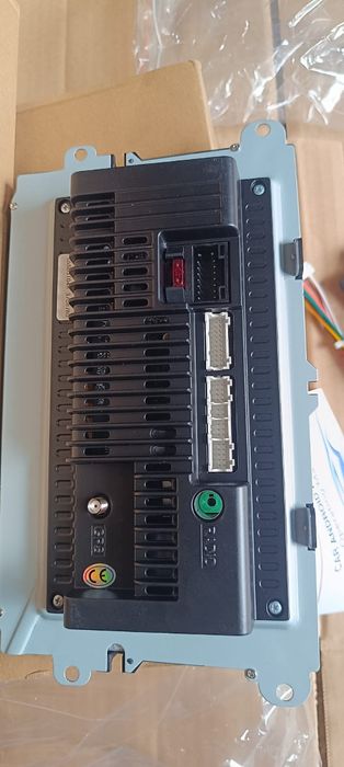 Navigatie auto android 2gb cu 32 gb