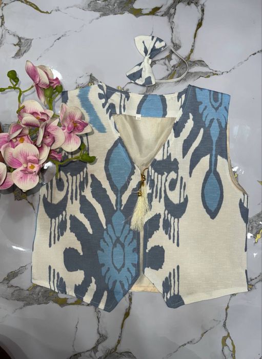 Жилетка адрас /атласные в ассортименте