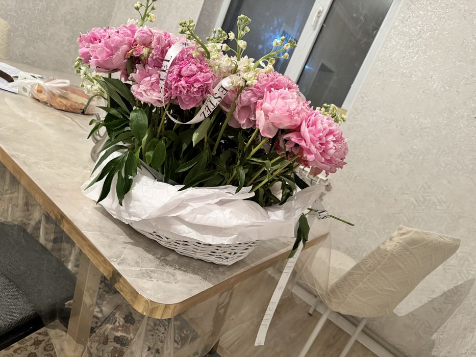 Пиона адемы кымбат улкен гул
