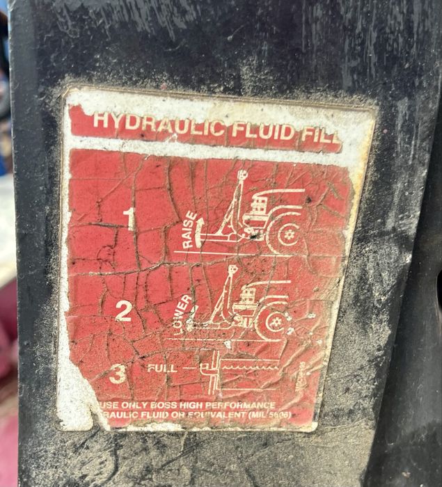 Продавам снегорин за джип с дистанционно