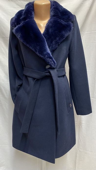 Продам пальто женские