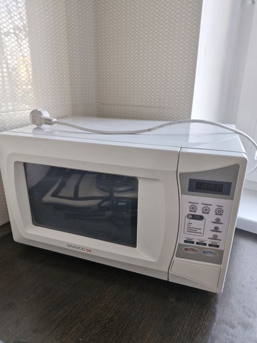 Б/у микроволновка,не рабочая