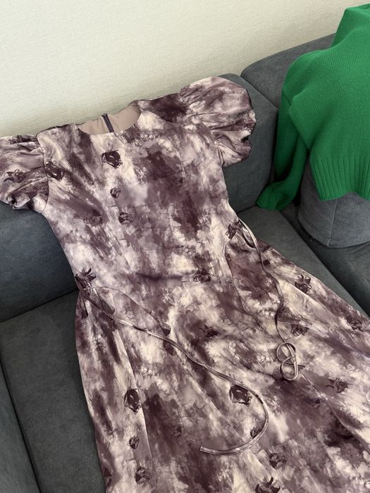 Абсолютно новое платье