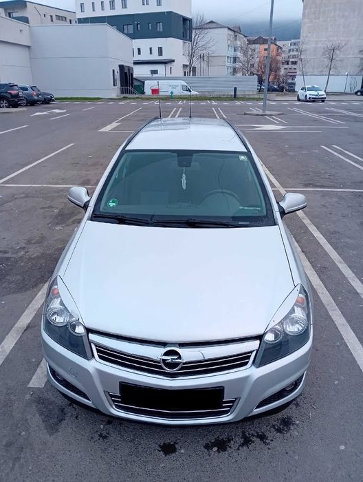 Opel Astra H, An fabricație 2010