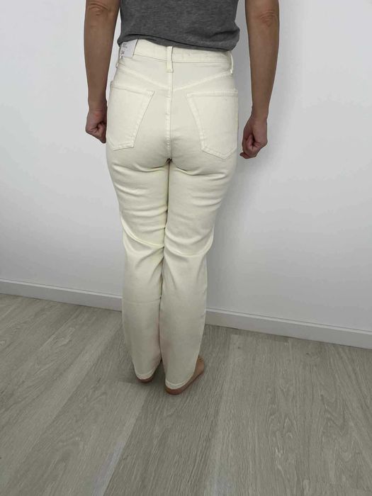Blugi Mango slim crem