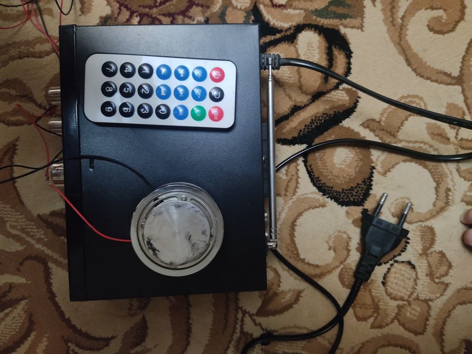 Вибро динамик( с усилителем)