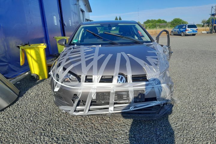Alternator 04E903023K 04E903023K Volkswagen VW Golf a 7-a generatie