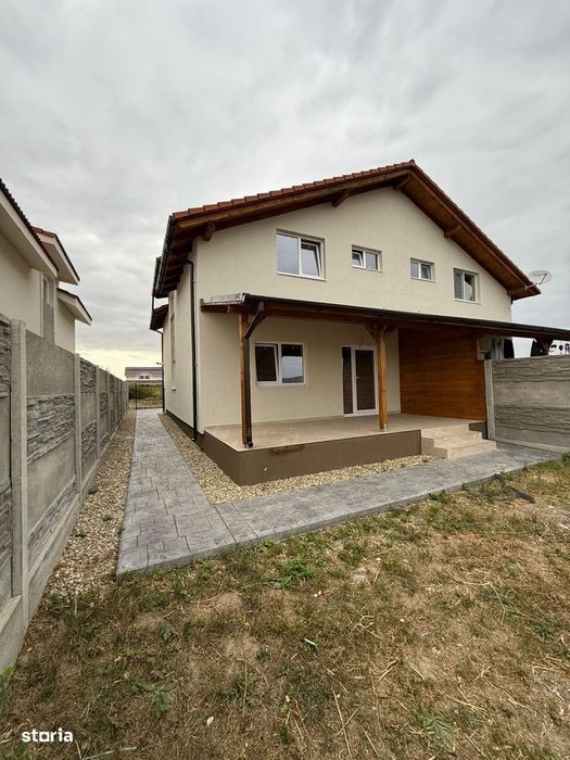 Duplex 4 Camere Cu 3 Dormitoare – Moșnița Nouă, Strada Gaitei 150.000
