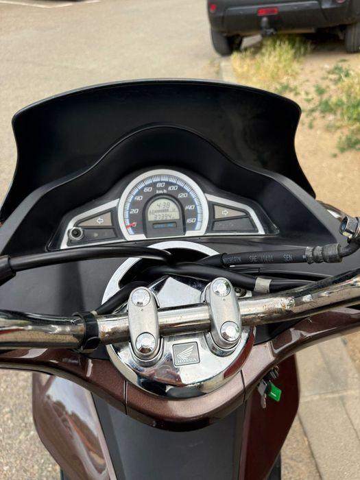 Vând Honda PCX 125 2015