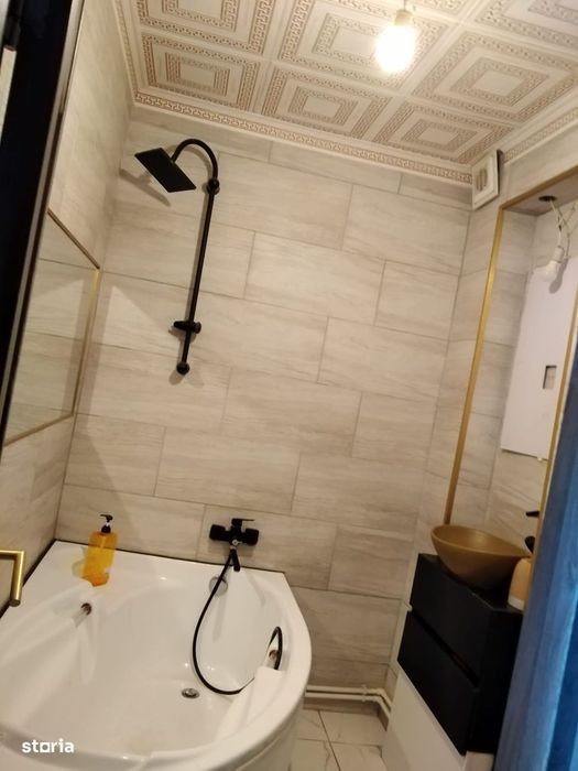 Garsoniera libera, 30mp, amenajata complet, Podul de Piatra