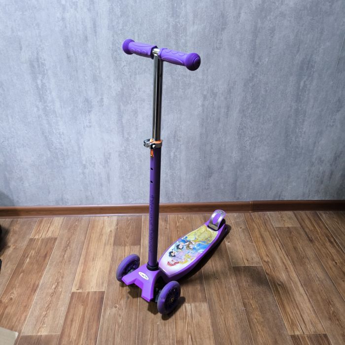 Продам самокат новый