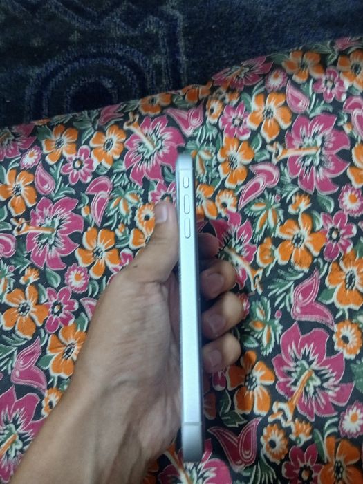 Iphone xr 17 pro 128gb 17pro korpus taqilgan
