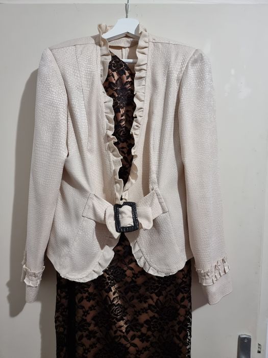 Compleu dama, rochie de seara din dantela&sacou