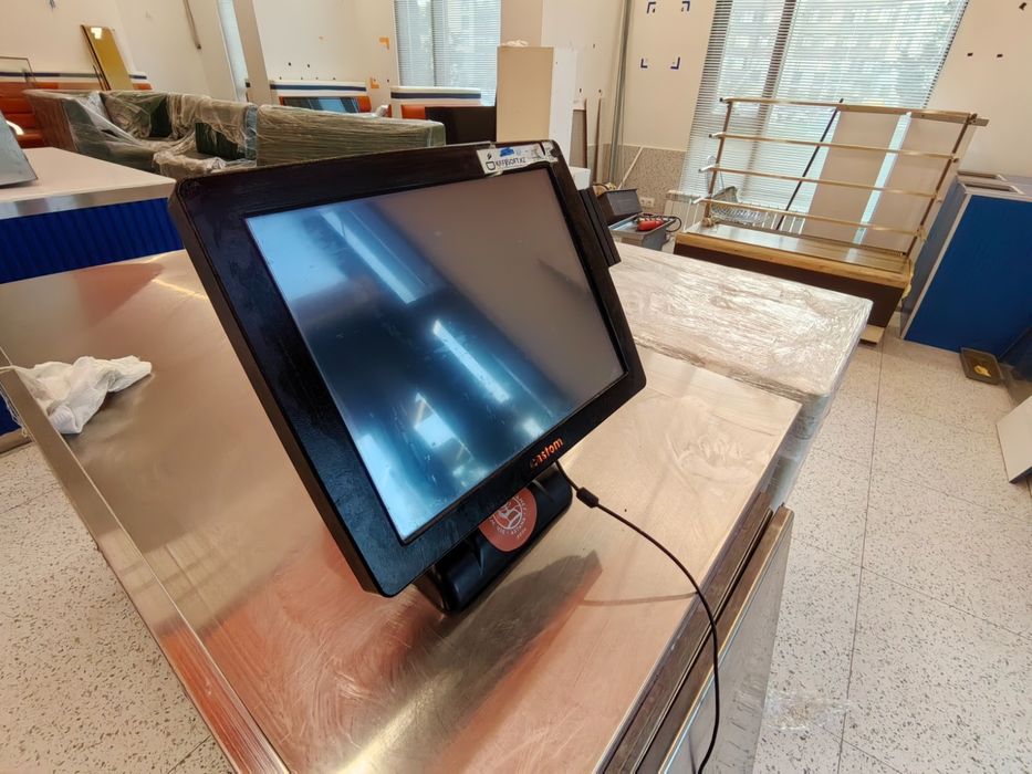 Моноблок сенсорный