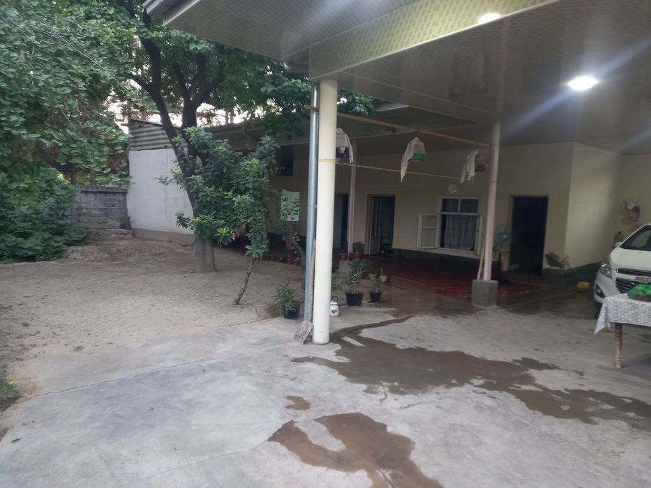 Xovli sotiladi srochna