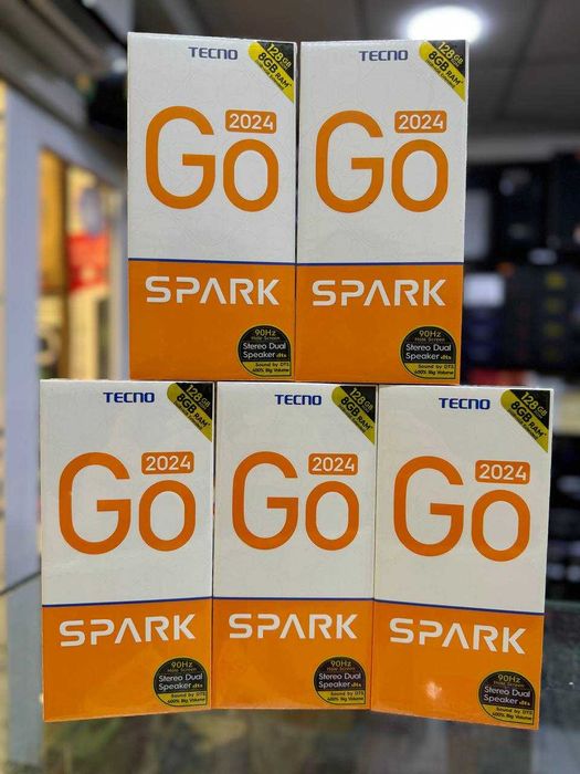 Смартфон TECNO SPARK GO 2024 4/128
