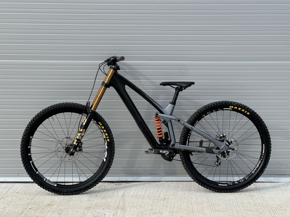Bicicleta Cube Two15
