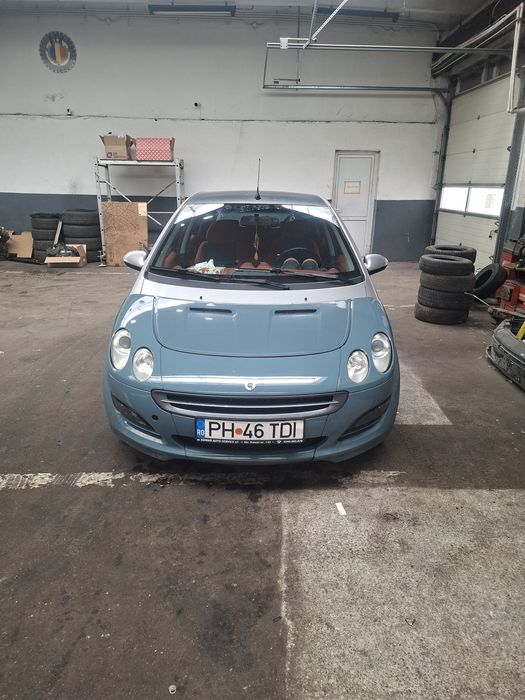 Vând  smart forfour
