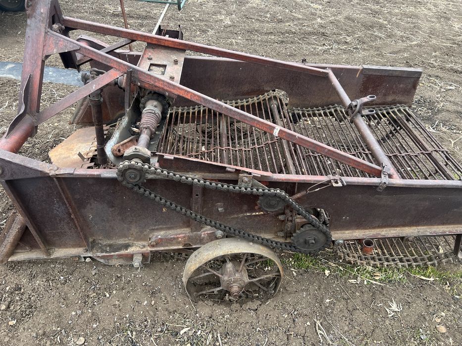 Картофеле копалка