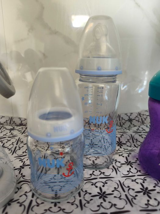 Бебешки принадлежности за хранене