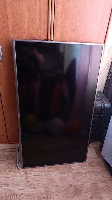 Телевизор на запчасти