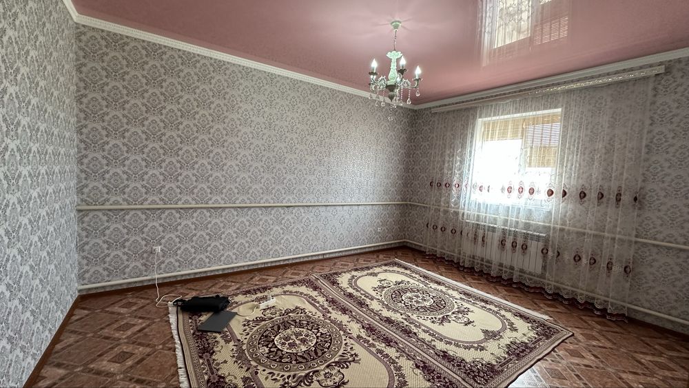 Уй сатылады + жер орын бар