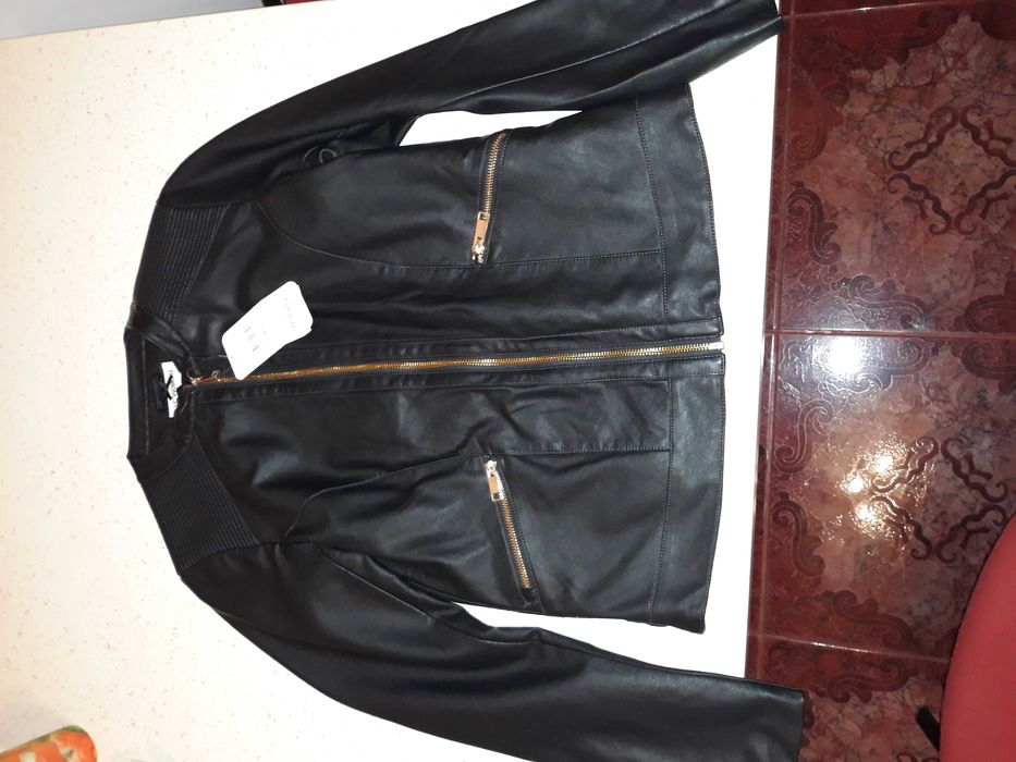 Geacă piele ecologica marime 13-14 ani / 164