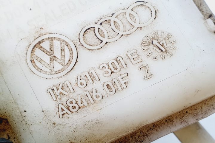 Vas lichid  servodirectie a841601f 1k1611301e 2.0 tdi Volkswagen VW Beetle 3 seria