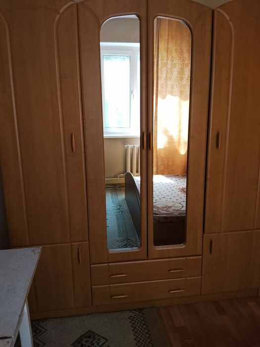 Спальный гарнитур