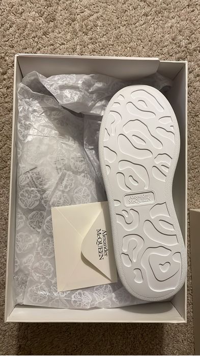 Alexander Mcqueen 44