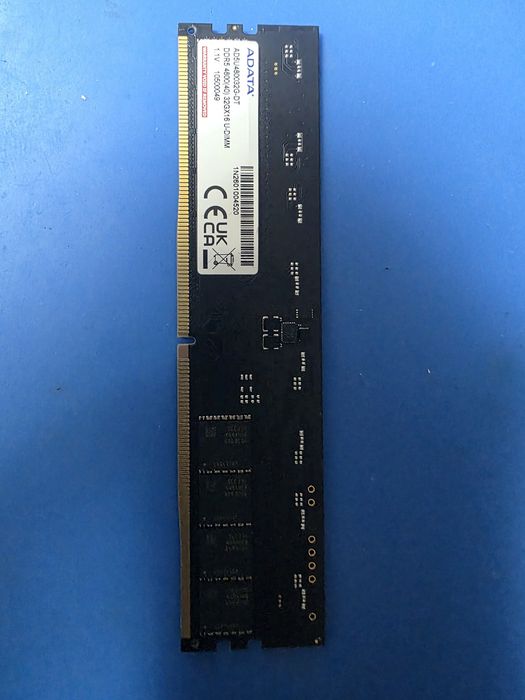 DDR5 32gb Adata почти новый