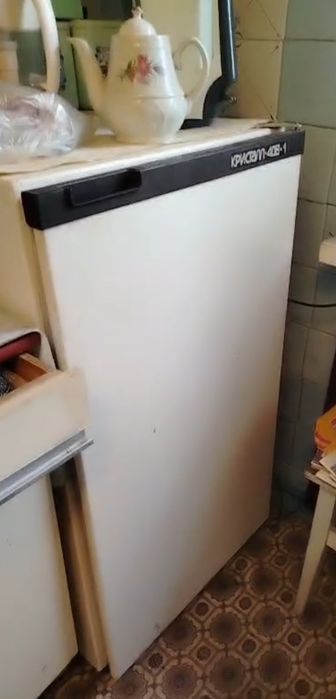 Продам холодильник