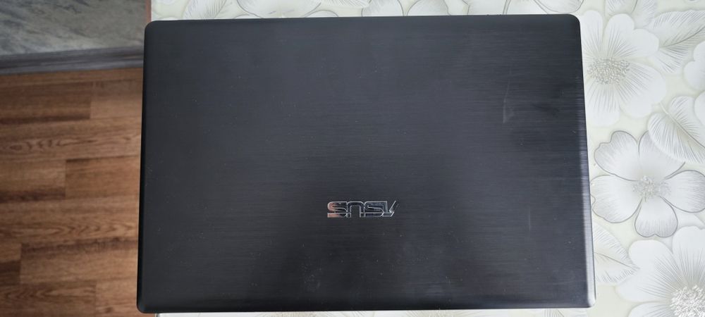 Продам ноутбук Asus X55VD