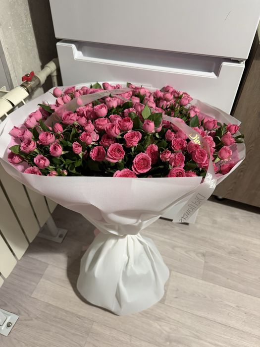 Цветы Алматы әдемі кустовой роза