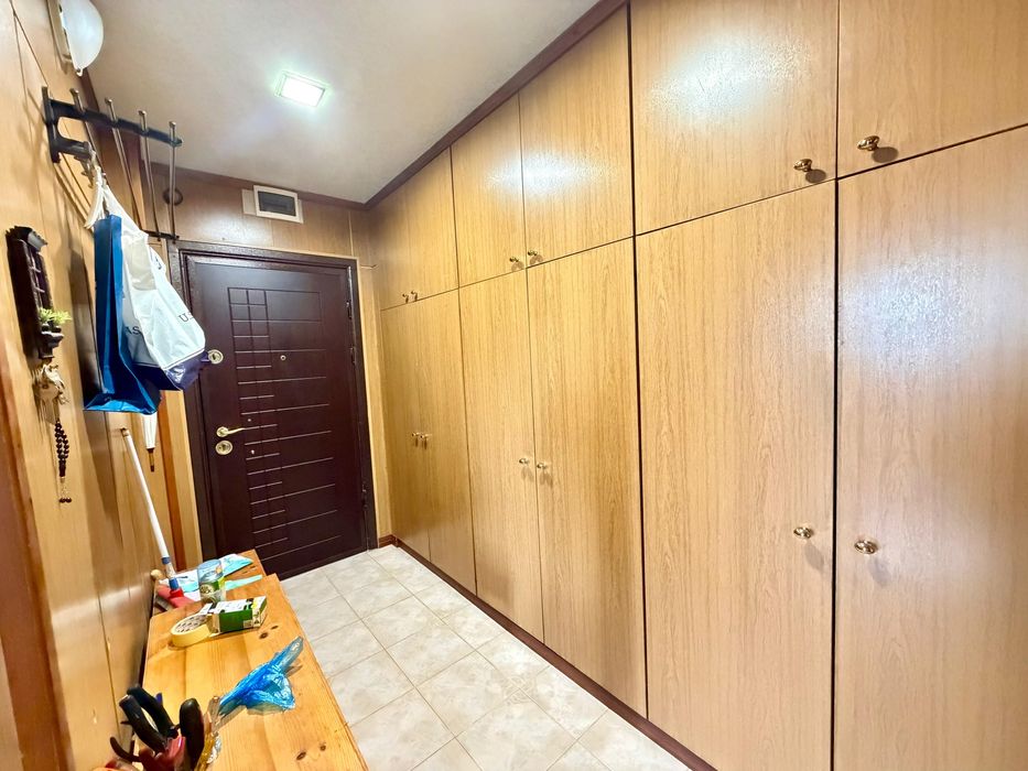 Тристаен Апартамент , гр. Търговище Пазара