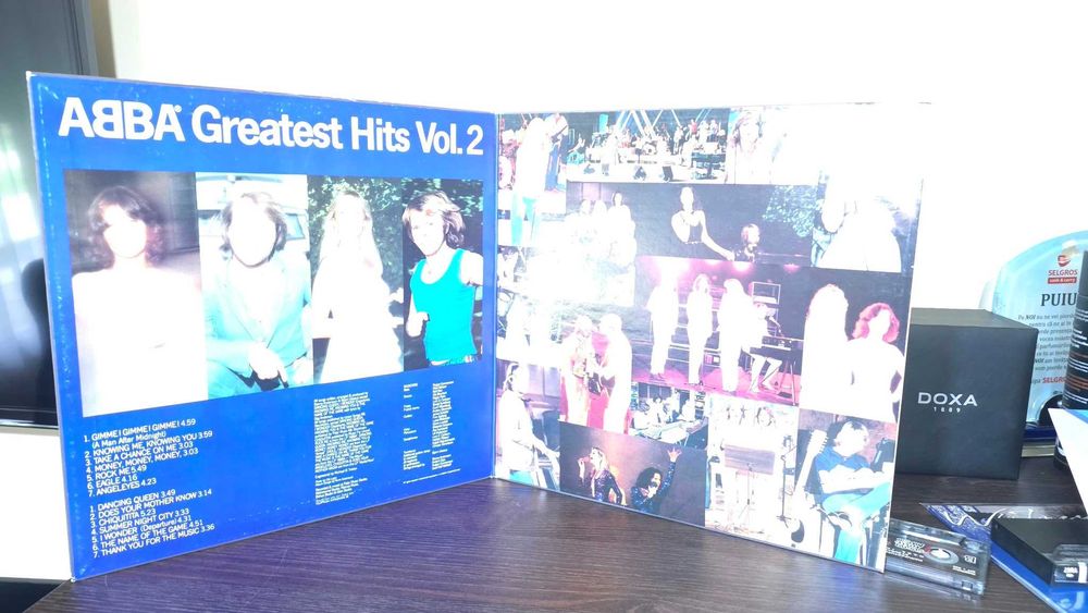 2 Vinil uri si o caseta audio ABBA