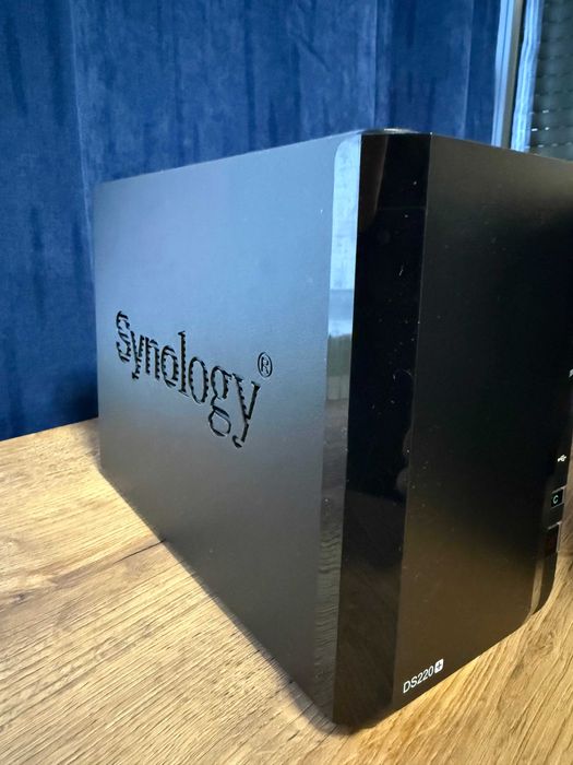 Synology DS220+ 2-bay NAS