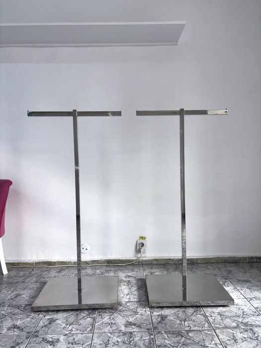 Standere pentru haine, manechine, busturi haine